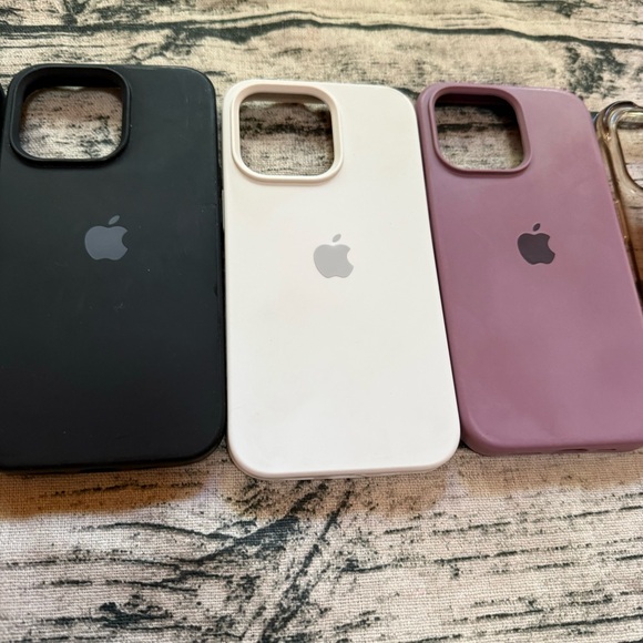 iPhone 13 Pro case bundle - Picture 5 of 5